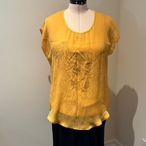 Chic Yellow Blouse with Artistic Design